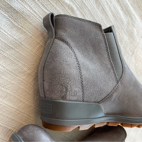 Sorel Evie Suede Pull-On Bootie - Picture 14 of 16